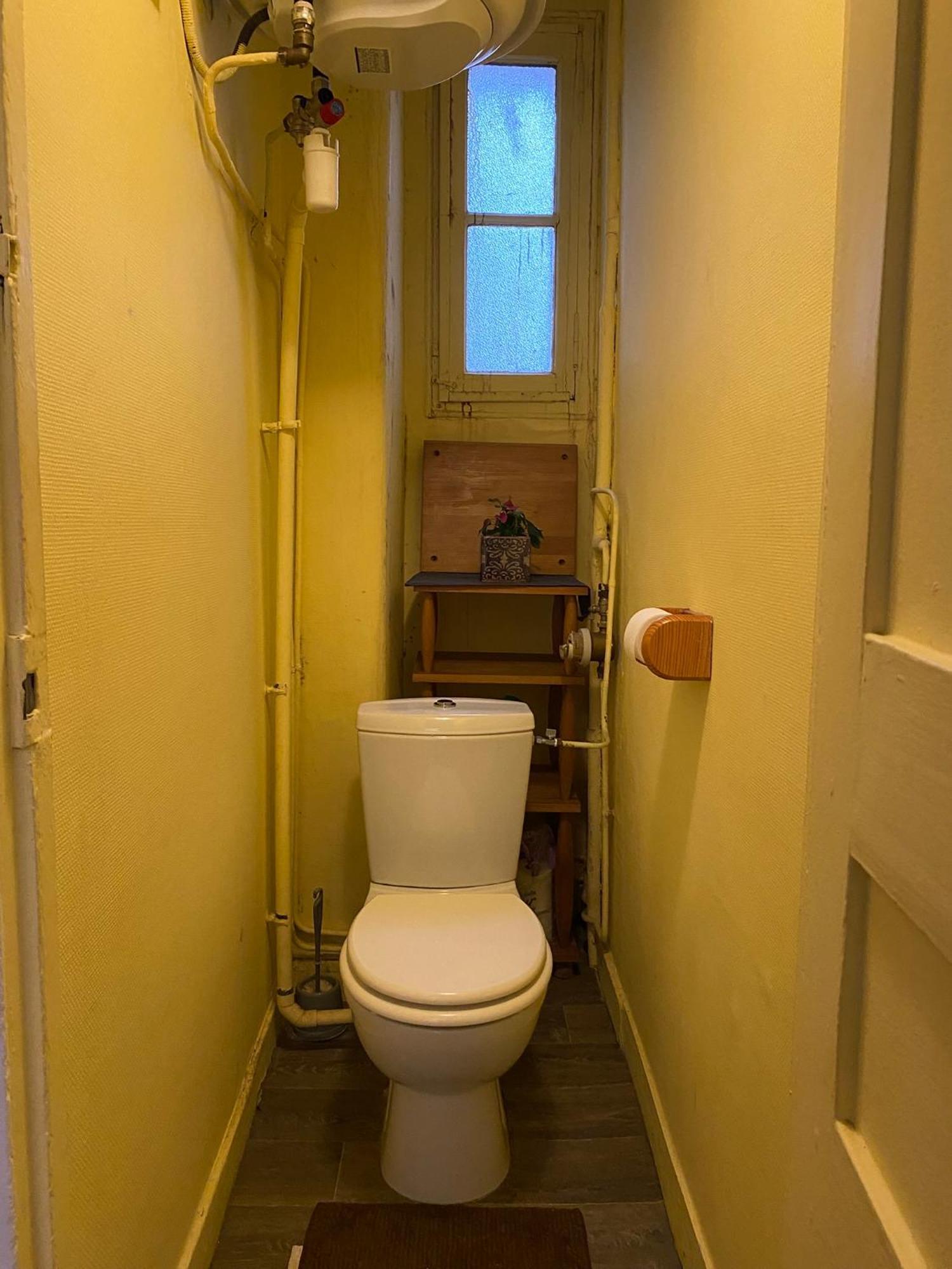 Habitación en casa particular En Compartido - - Ubicacion Perfecta París